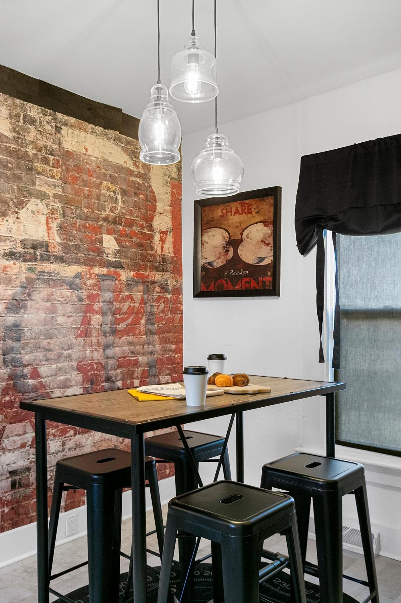 Compass Cove Downtown Home スタージョンベイ エクステリア 写真