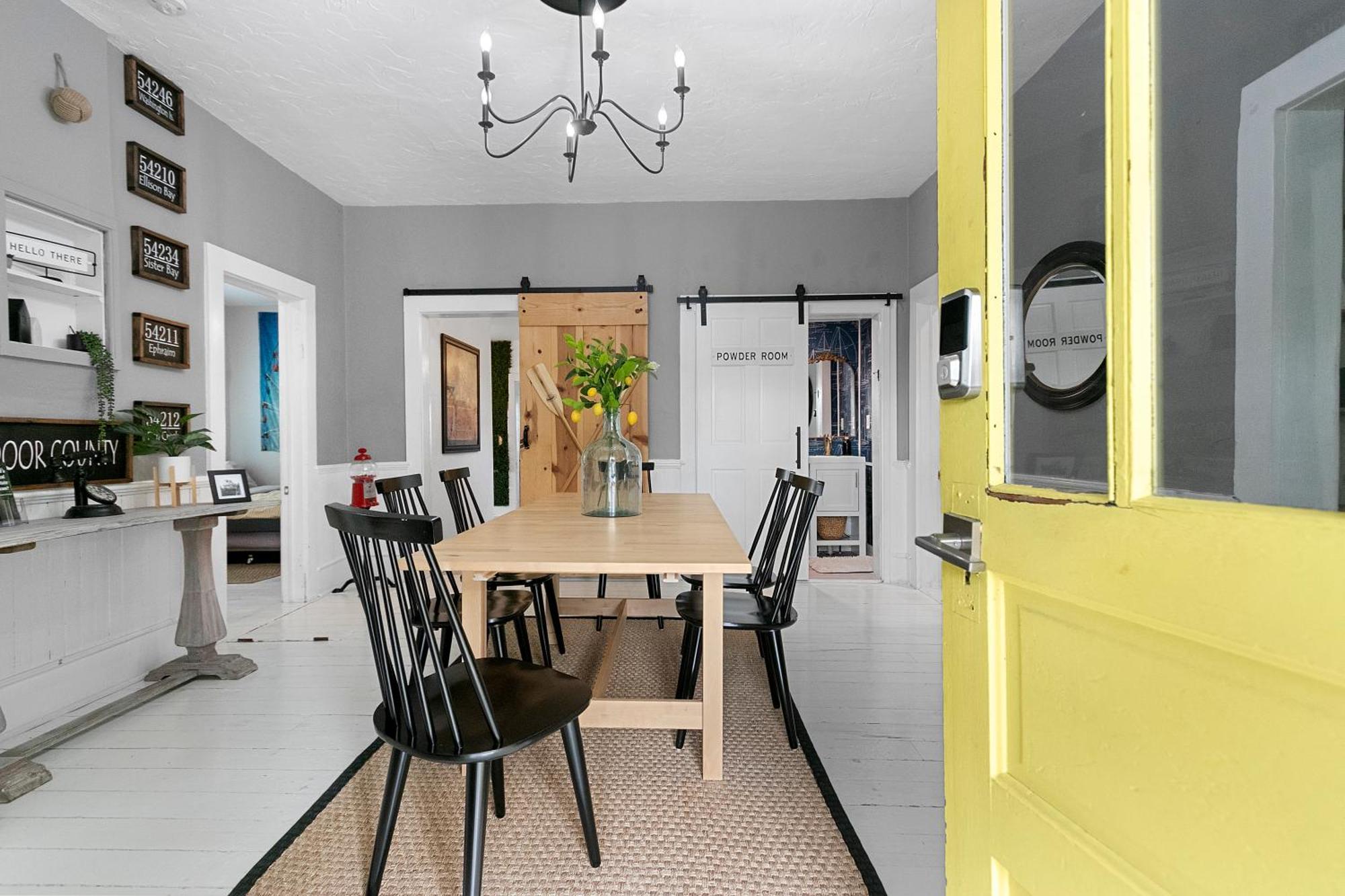 Compass Cove Downtown Home スタージョンベイ エクステリア 写真